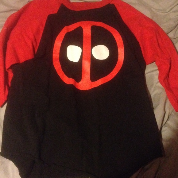 *SOLD- Deadpool baseball tee - Picture 2 of 3