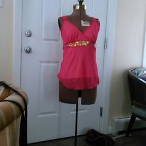 Coral flowy top