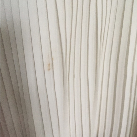 Beautiful Anthro top - Picture 4 of 4