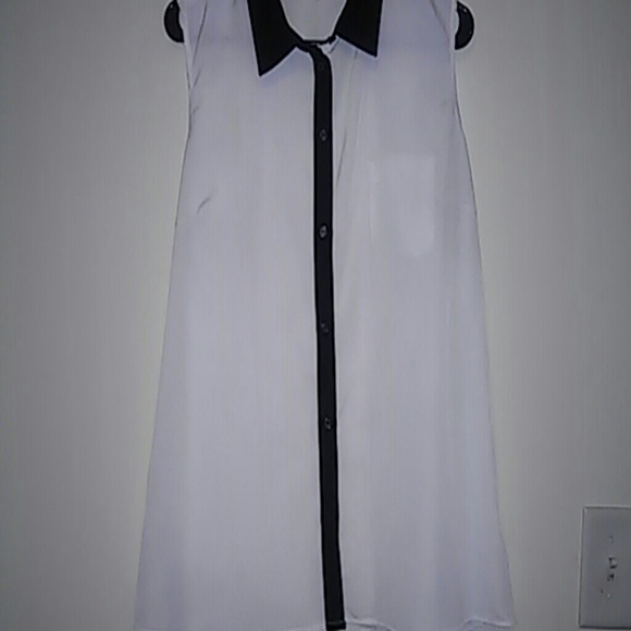 XL W&B SHIRT - Picture 1 of 1