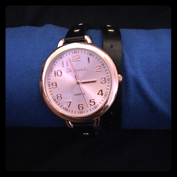 Black wrap around Watch - Picture 1 of 3