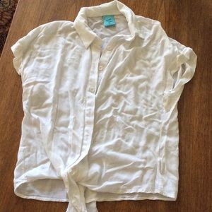 Soft button up with tie at bottom