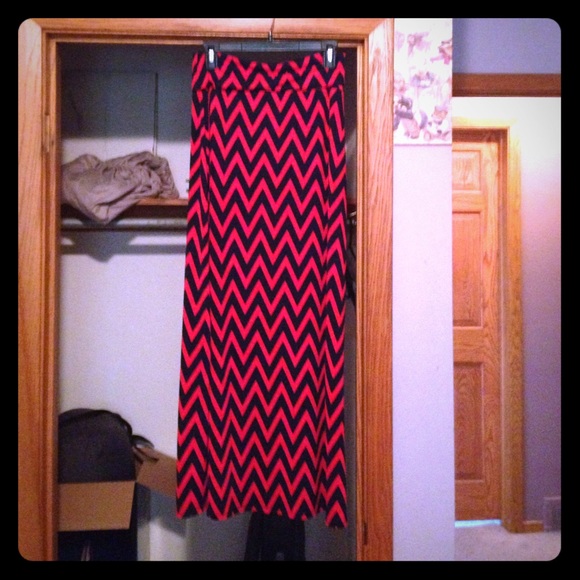 chevron maxi skirt