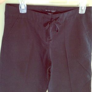 NWOT Wide Leg Black Capri/Goucho Pants