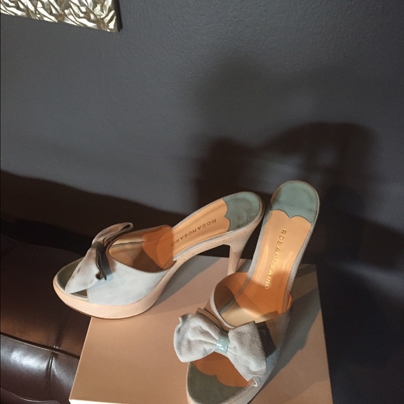 ROSAMOSARIO Pump - Picture 2 of 3