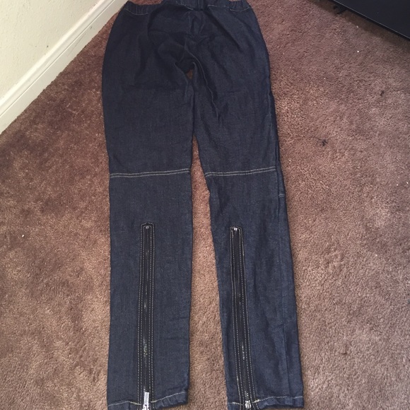 BCBGeneration Jeans - Picture 2 of 4