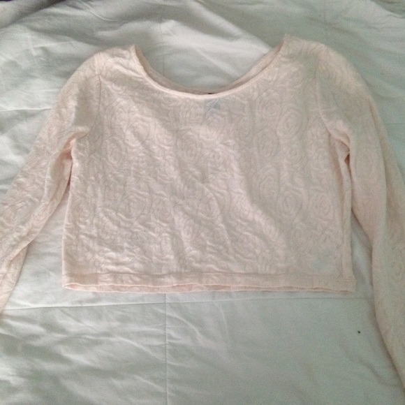 lace long sleeve crop top
