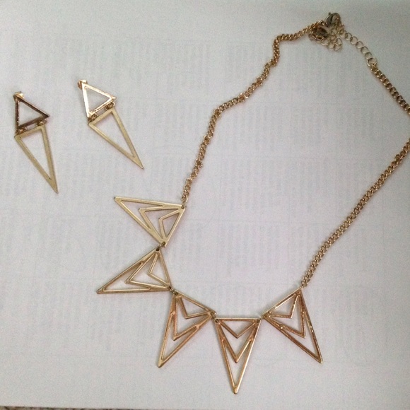 Claire's Jewelry - earrings and necklace set
