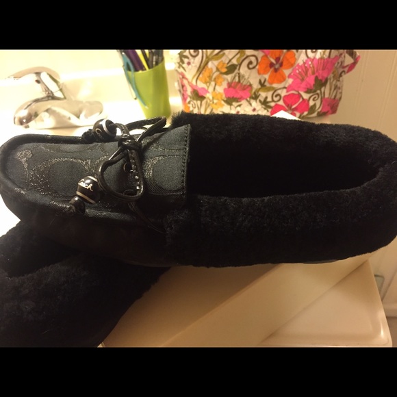 Nice Comfy Warm Moccasins!