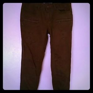 Zipper & Tear Brown Pants