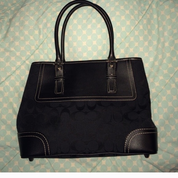 🚫on hold🚫Coach handbag