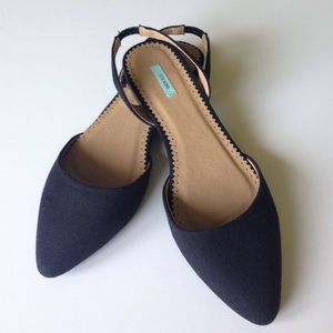 Kimchi Blue Black Flats NWT