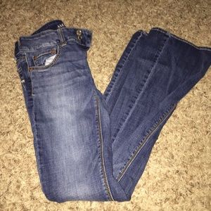 Boot cut jeans