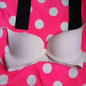 Victoria Secret Push Up Bra