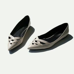 Zara Basic Nude Patent Leather Flats Pointed Toe