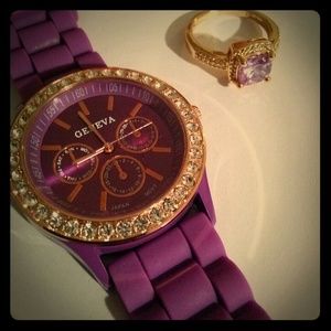 Watch and ring purple