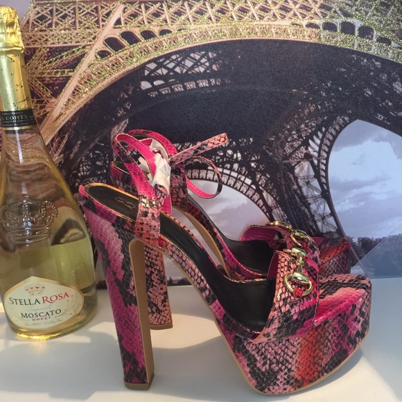 Scene faux snake platform sandal - Picture 3 of 4