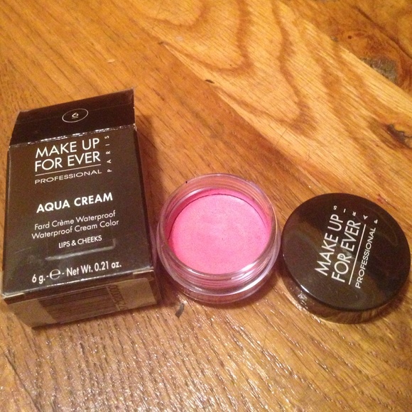 Makeup forever creme color lip and cheeks - Picture 2 of 3