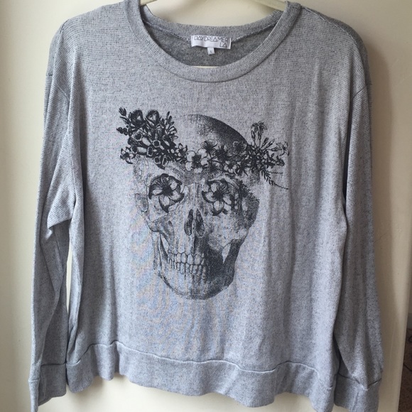 Skull printed long sleeve sweater