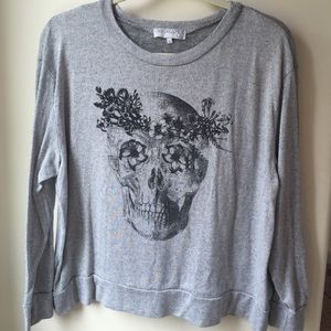 Skull printed long sleeve sweater