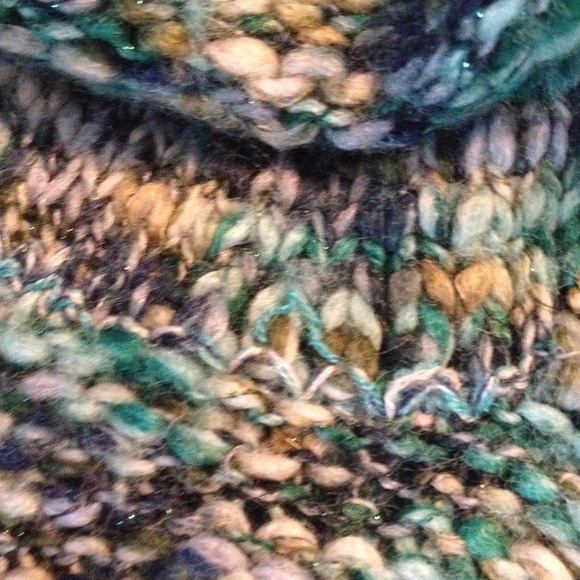 Gorgeous long sweater - Picture 4 of 4