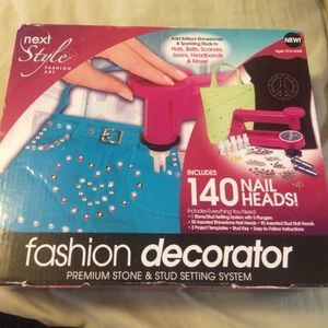 Fashion decorator