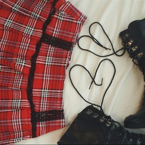 ✨Plaid & lace mini skirt