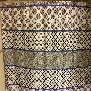 Steve Madden shower curtain/towel set