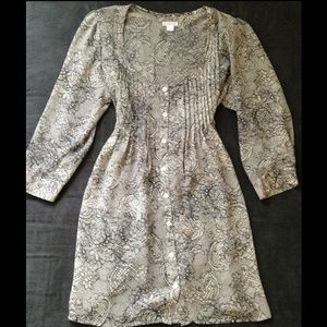 Black and white Tunic blouse