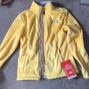 Brand new Daffodil Yellow jacket from North Face