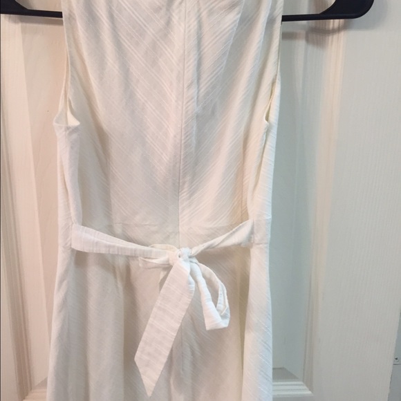Beautiful White Banana Republic Halter Dress - Picture 4 of 4
