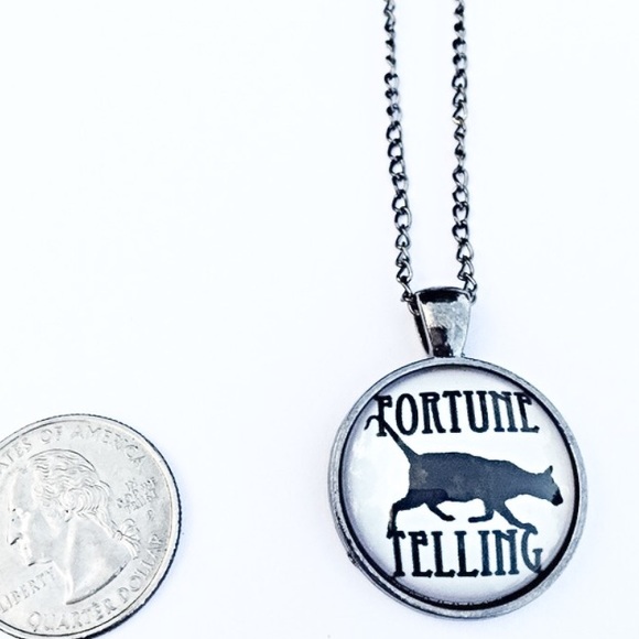 • Fortune Cat Necklace • - Picture 2 of 2