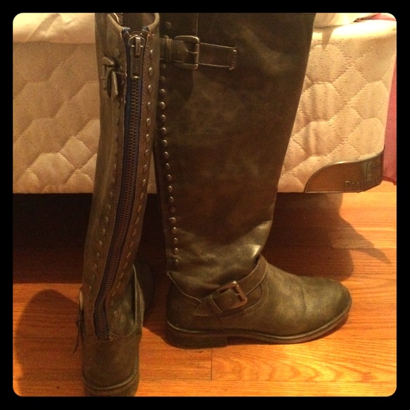 Candies brown boots!