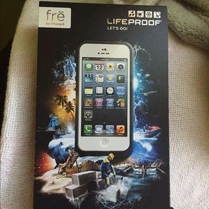 Life proof IPhone 5 Case