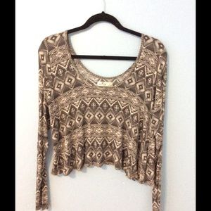 Hollister Long Sleeve Crop