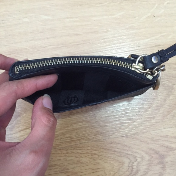 Juicy Couture Leather Coin Purse - Picture 4 of 4