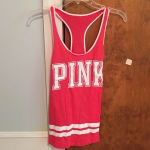 Red VS pink tank