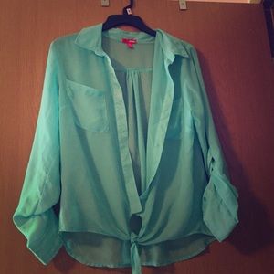 💙Flowy Aqua colerd top🌴