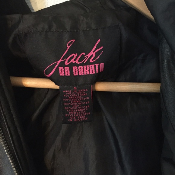 Leather jacket - Picture 3 of 3
