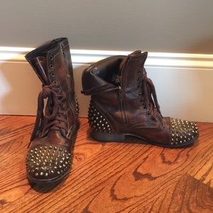 STEVE MADDEN Studded Combat Boots