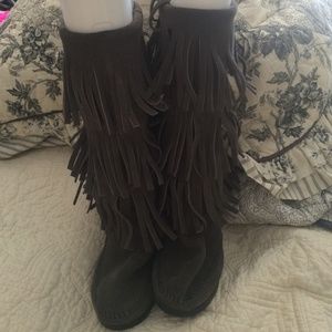 Minnetonka boots