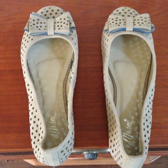Cute star flats!