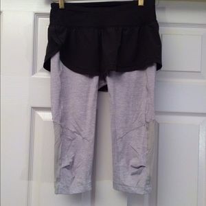 Lululemon spin Capri with skirt