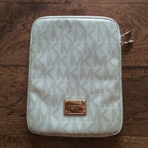 Michael kors iPad sleeve