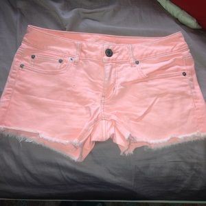 American Eagle coral shorts!