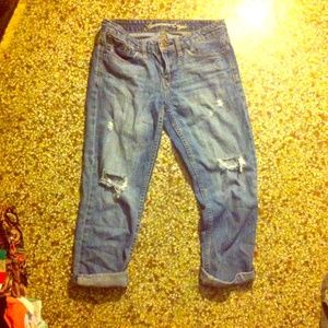 Boyfriend fit capris