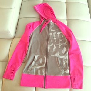 📌on hold😍Nike hoodie 🎀