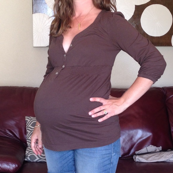 Maternity shirt