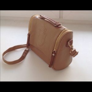 Black British shoulder bag