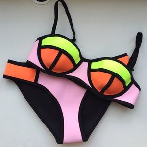 BRAND NEW Faux Triangl Swimwear